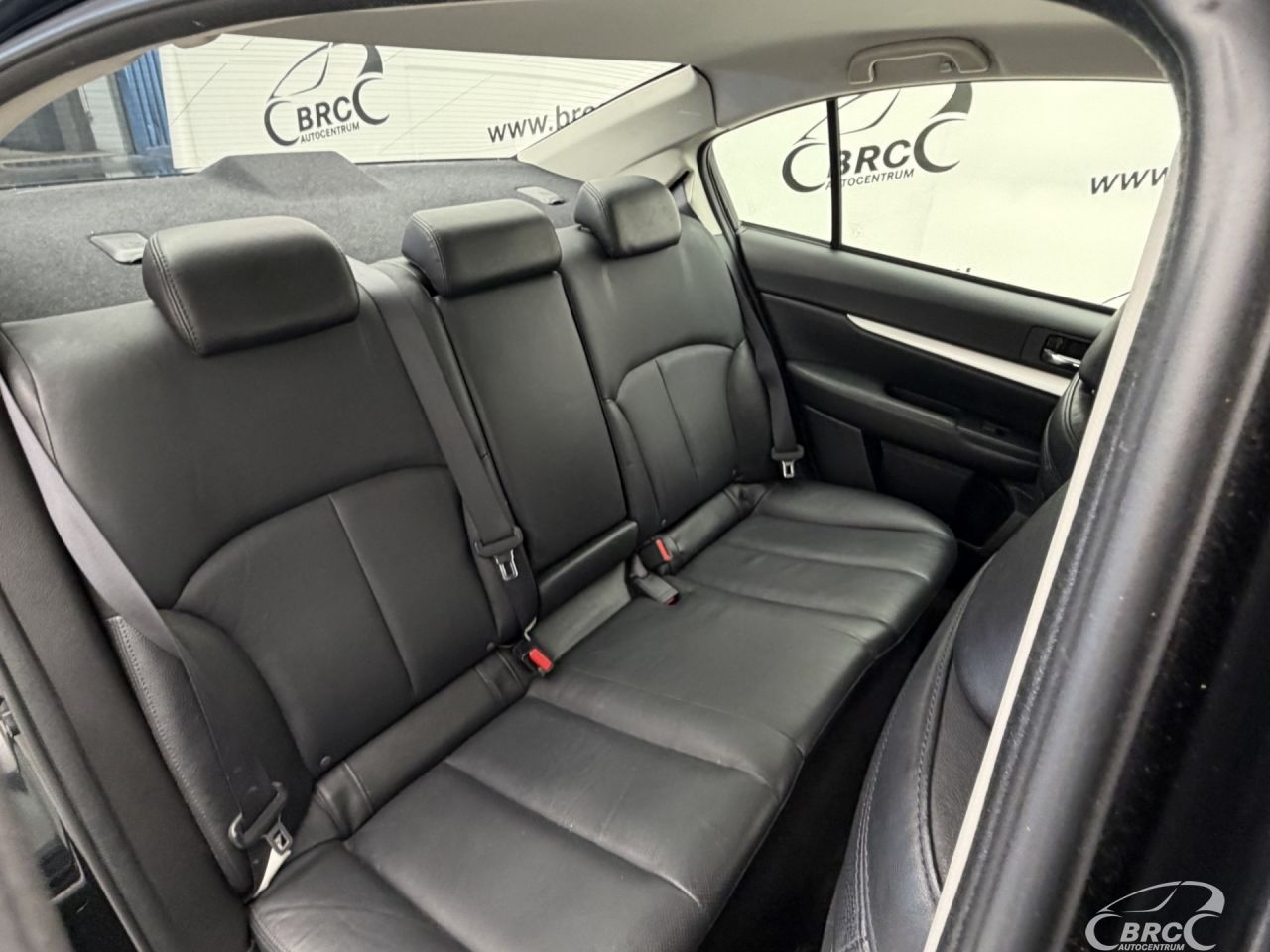 Subaru Legacy | 9