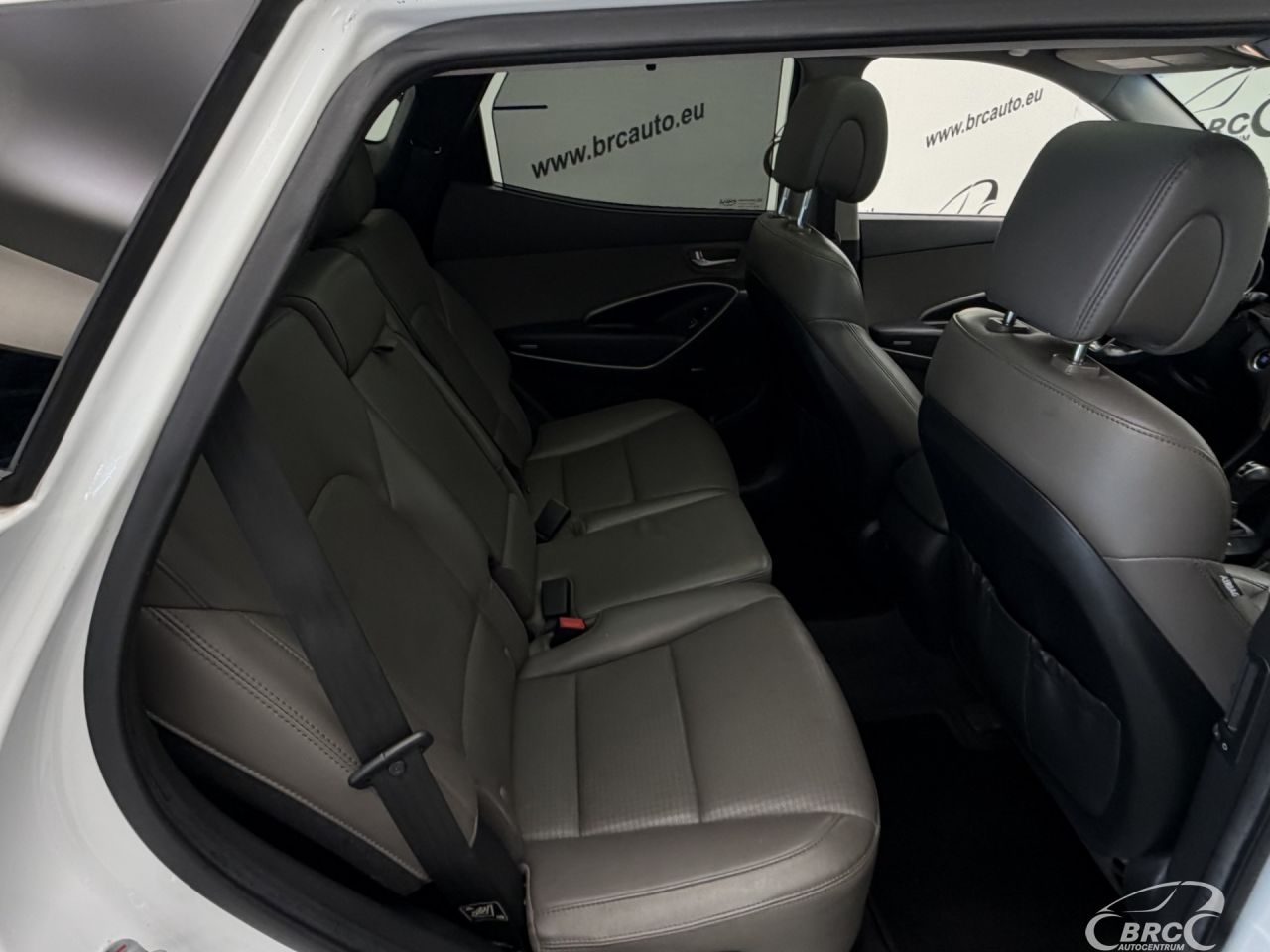 Hyundai Santa Fe | 10