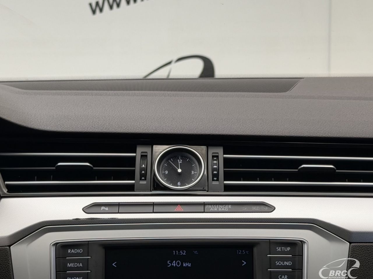 Volkswagen Passat | 14