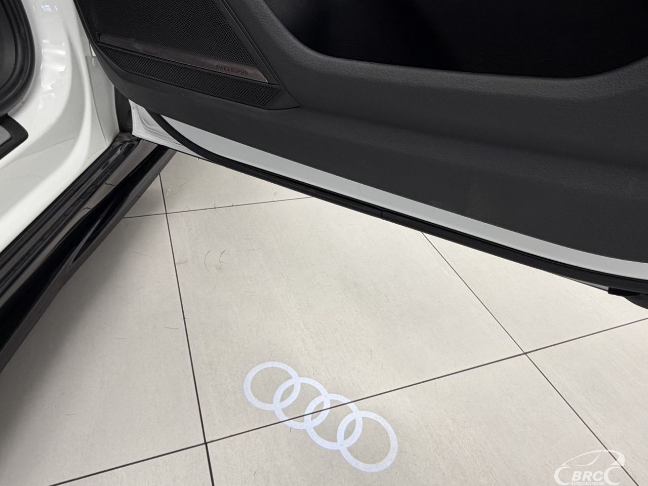 Audi A6 | 8