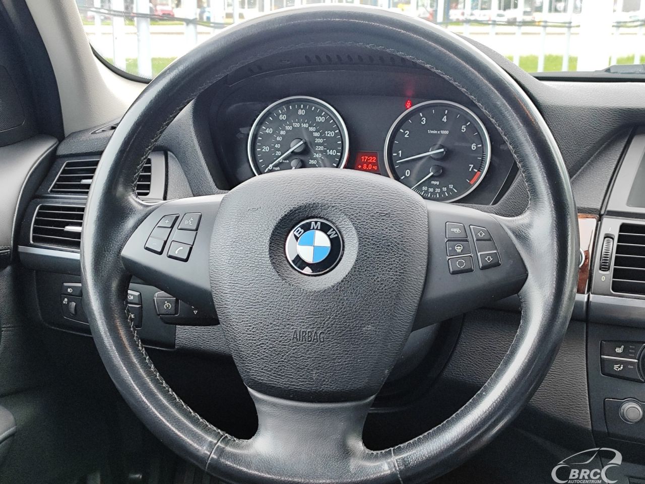 BMW X5 | 8