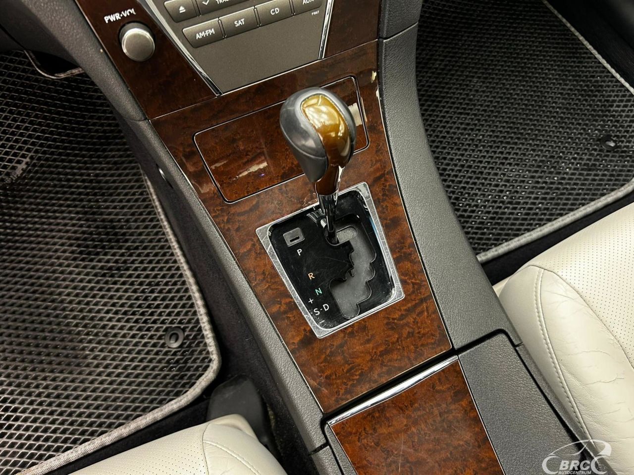 Lexus ES 350 | 18