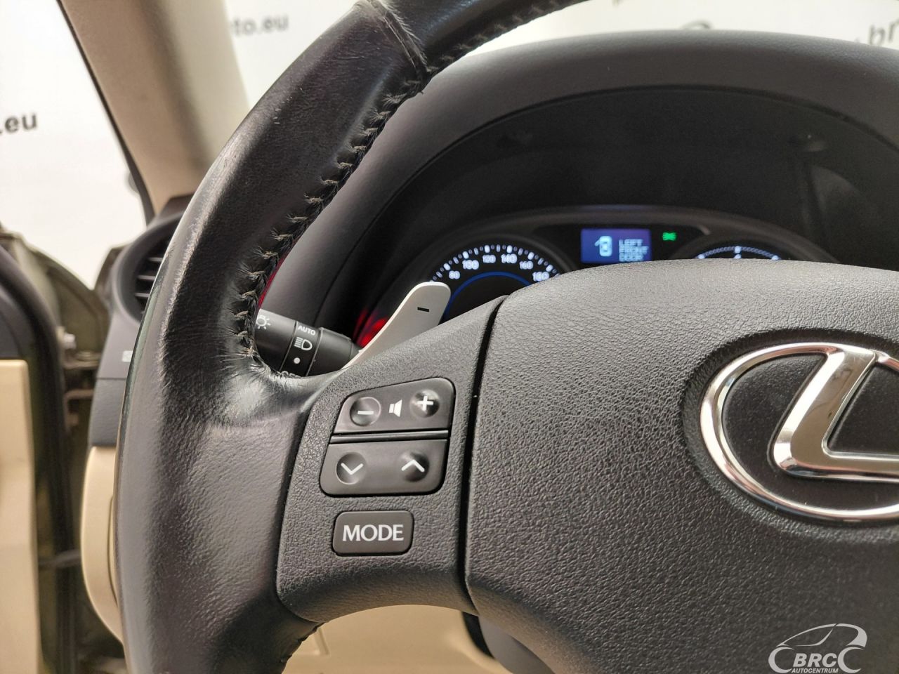 Lexus IS 250 | 7