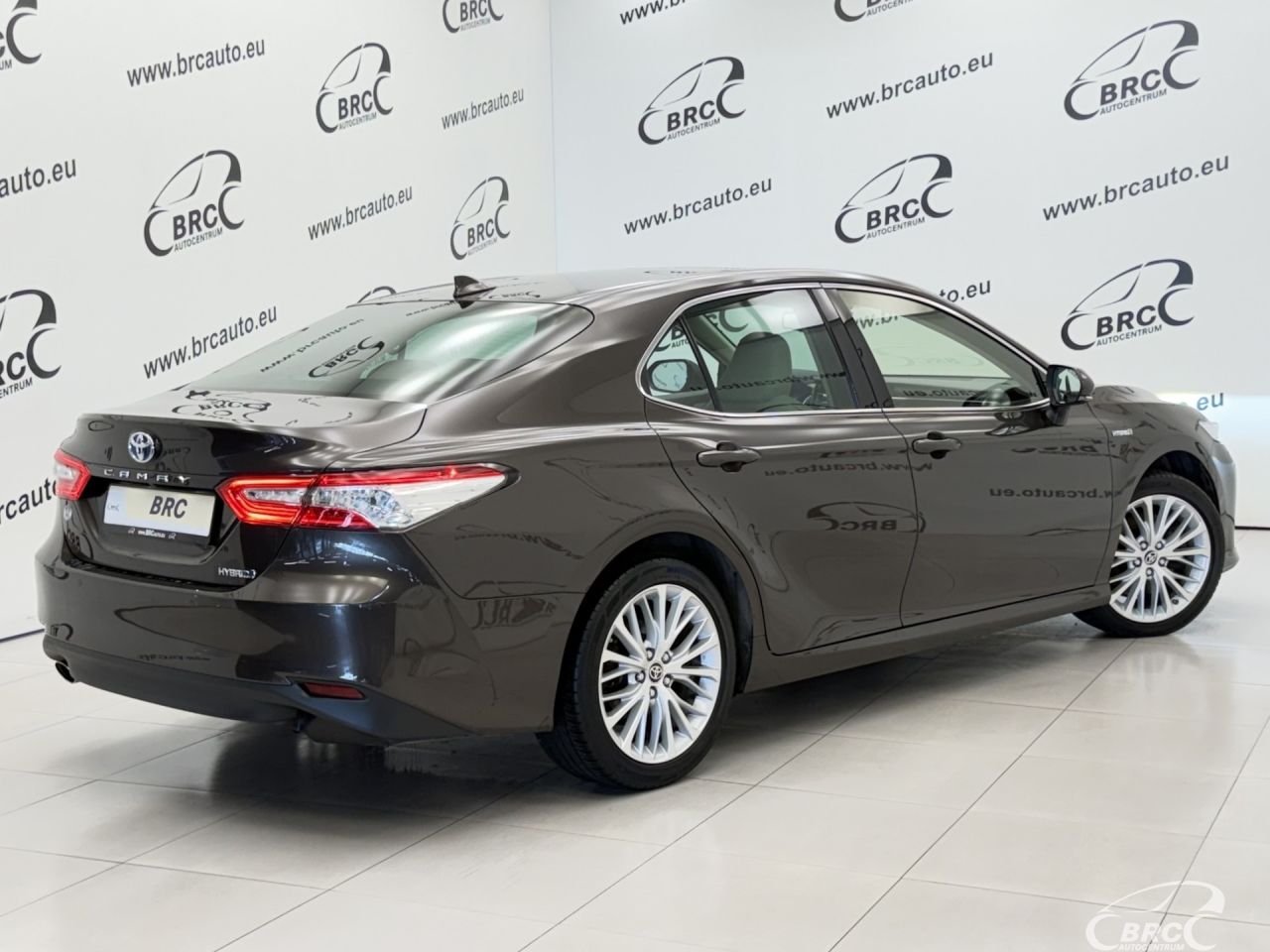 Toyota Camry | 1