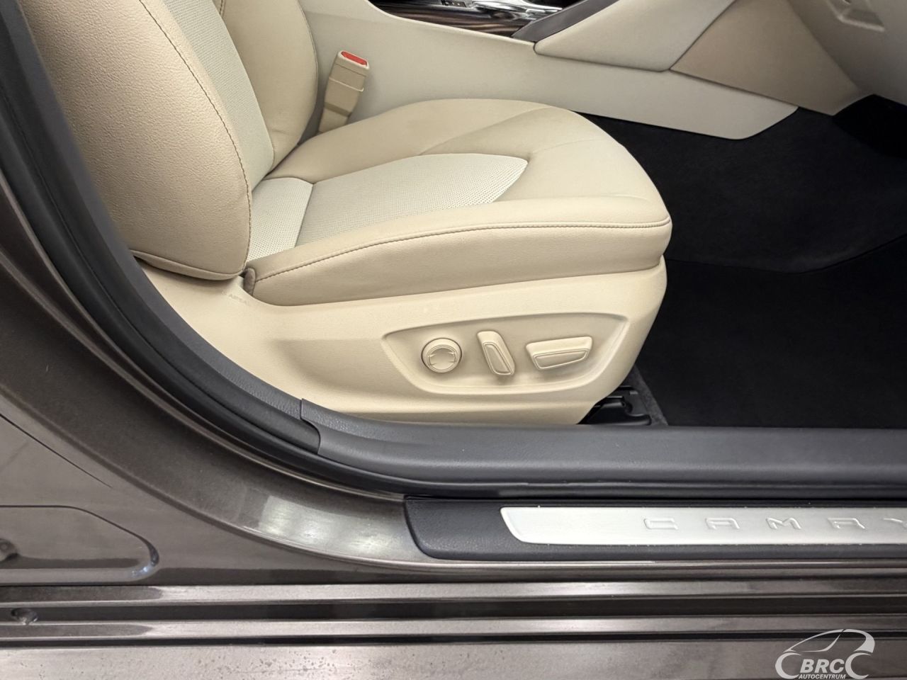 Toyota Camry | 5