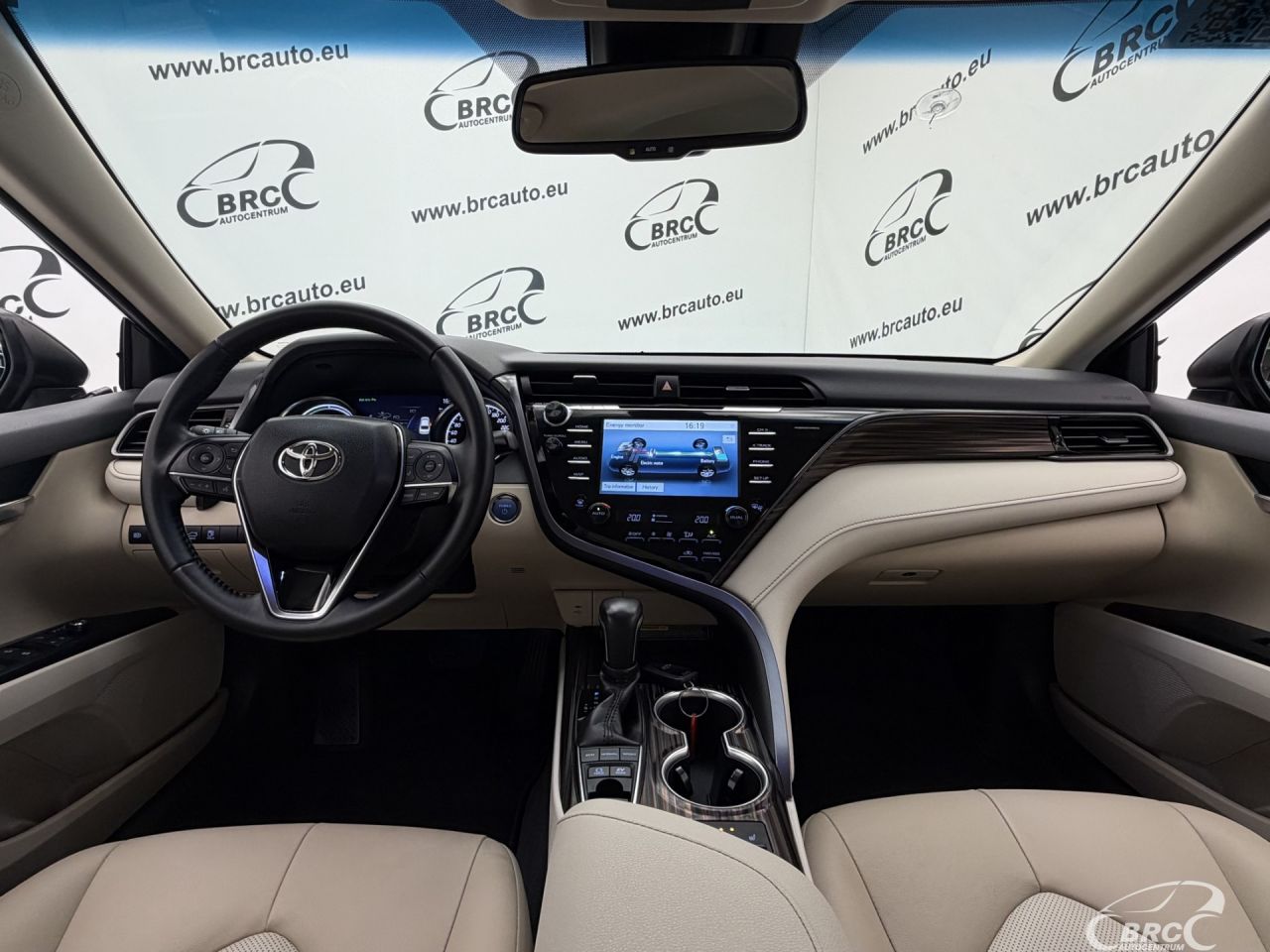 Toyota Camry | 2