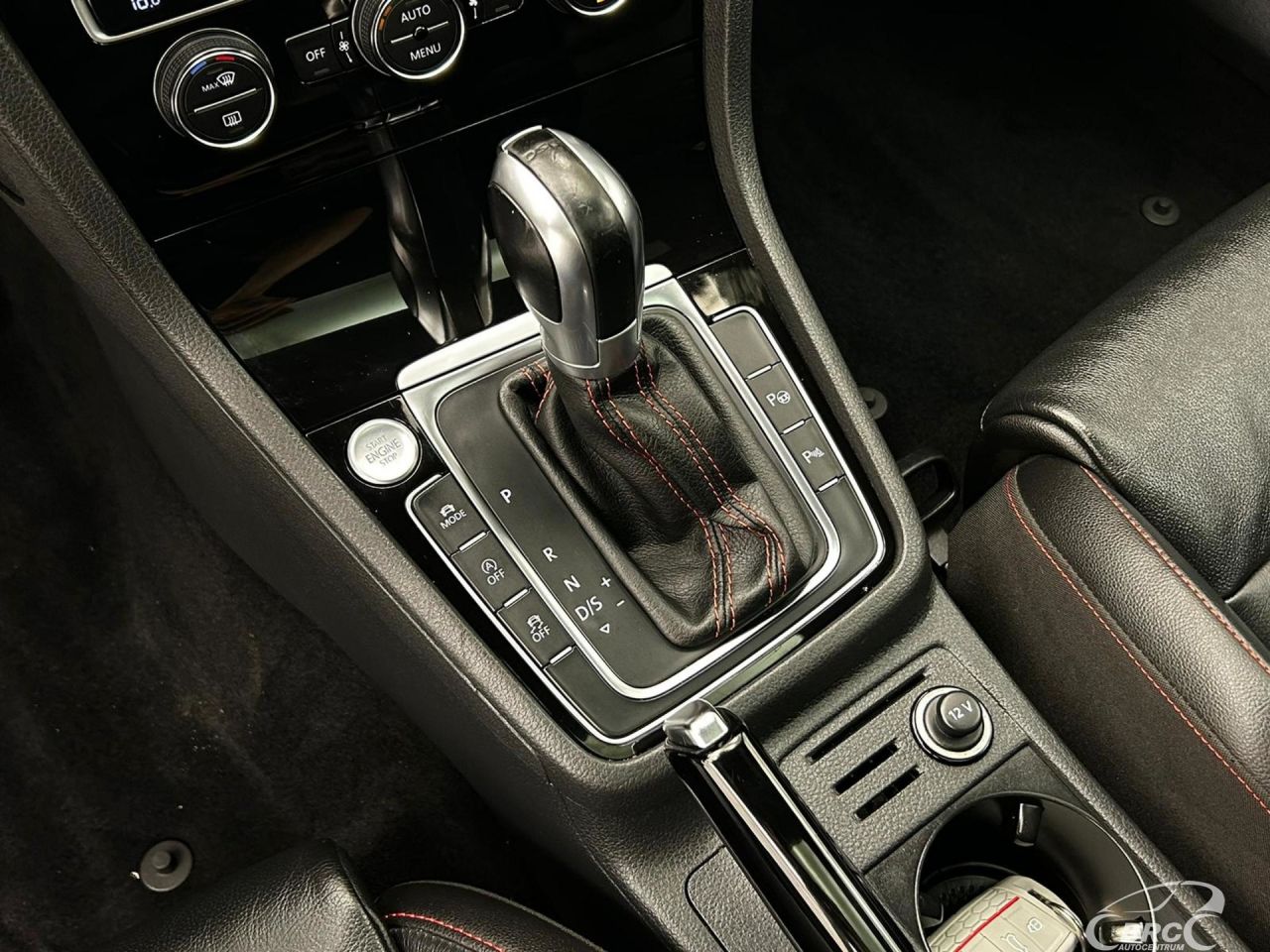 Volkswagen Golf | 18