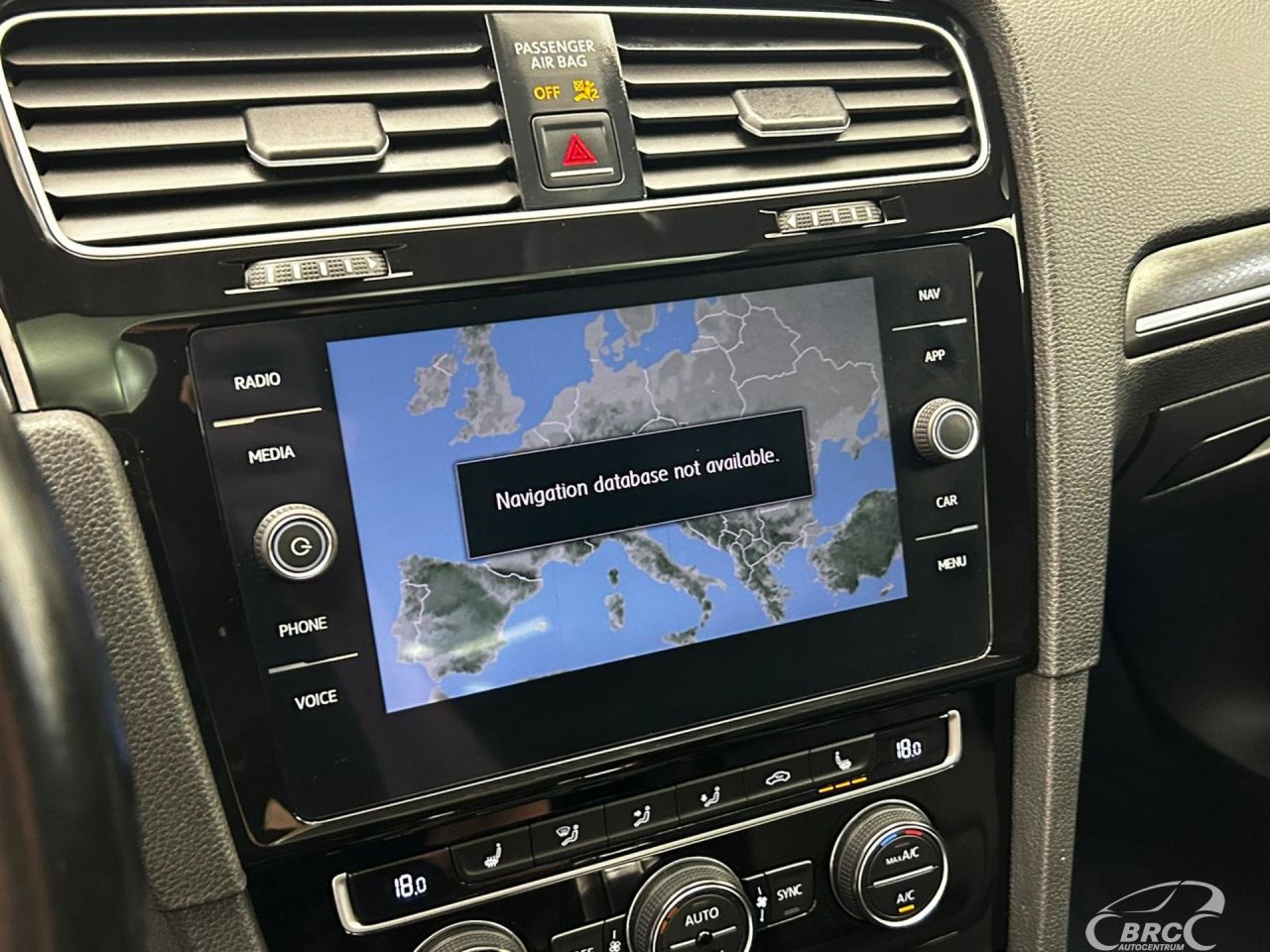 Volkswagen Golf | 19