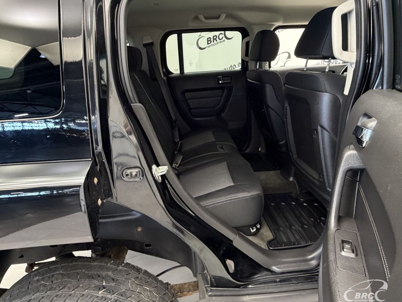 Hummer H3 | 8