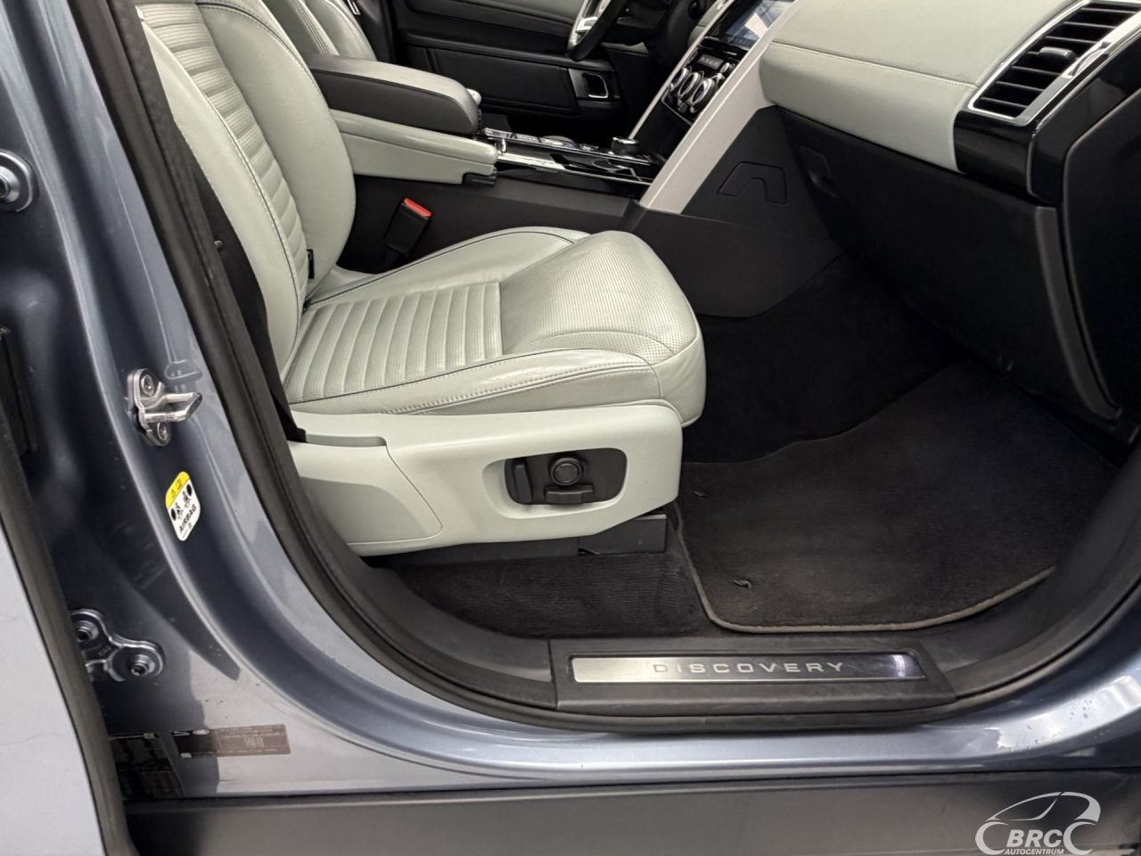 Land Rover Discovery | 5