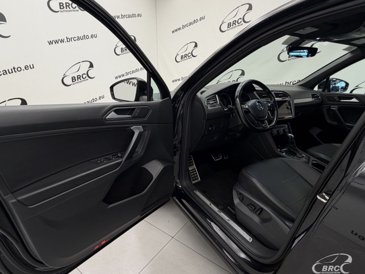 Volkswagen Tiguan | 17