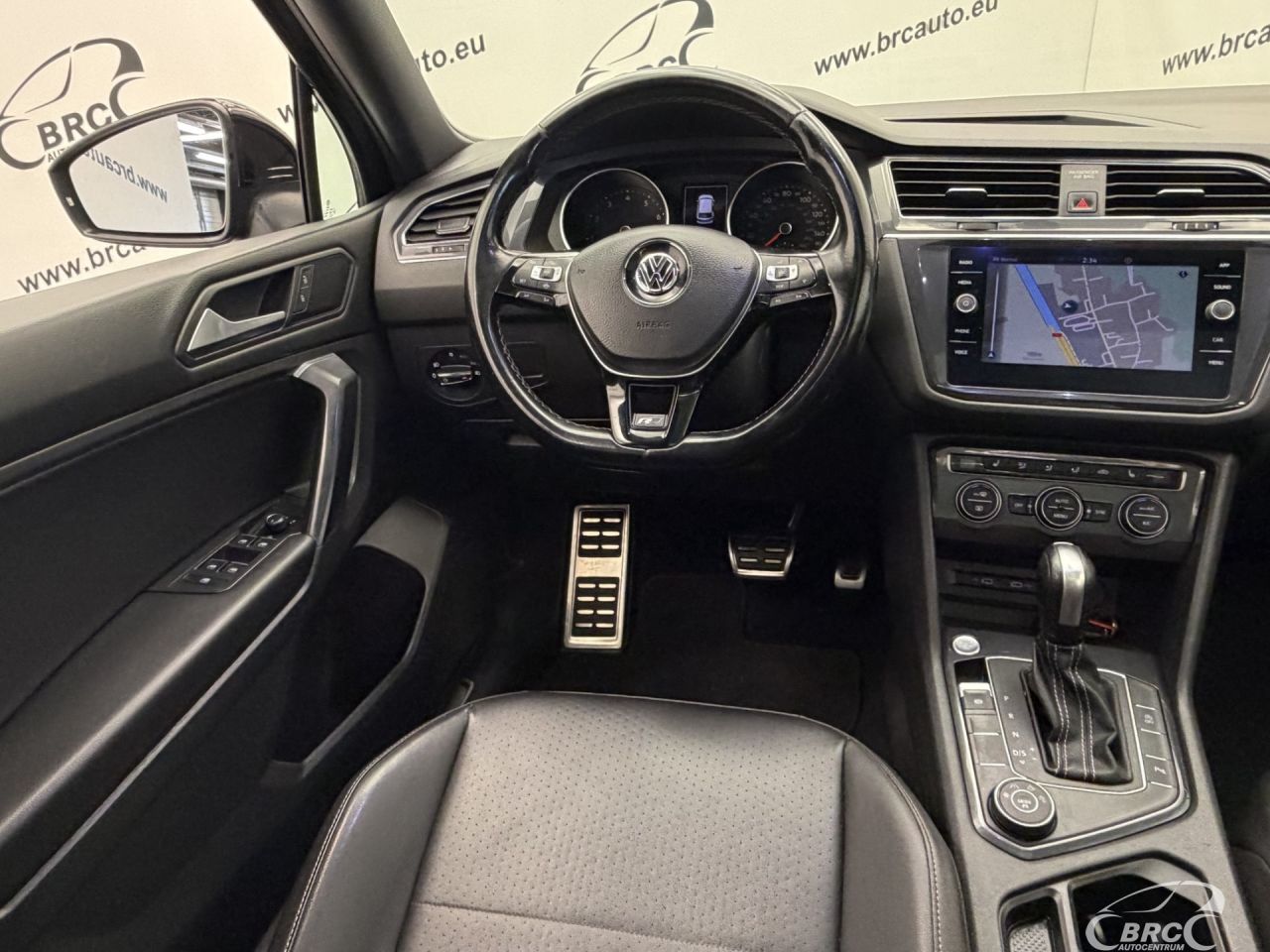 Volkswagen Tiguan | 12