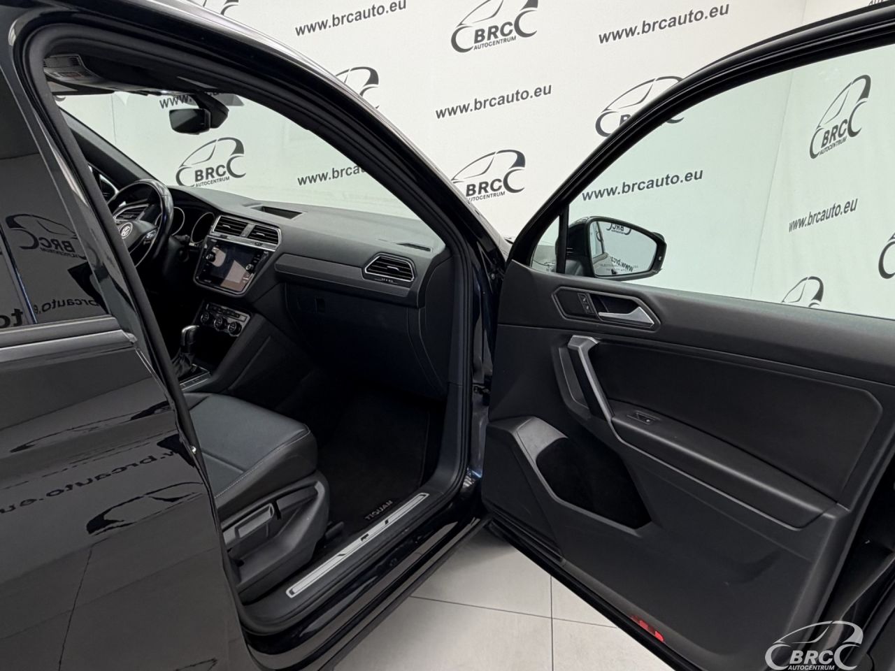 Volkswagen Tiguan | 7