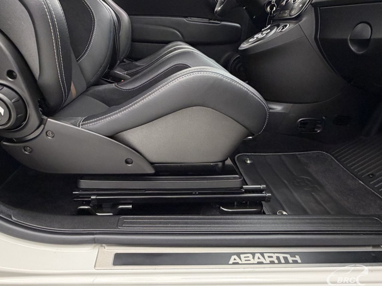 Abarth 695 | 5