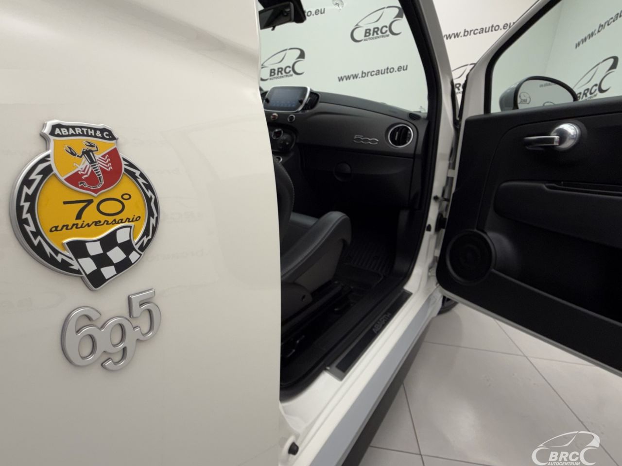 Abarth 695 | 8