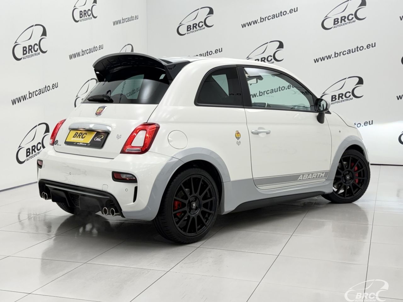 Abarth 695 | 1