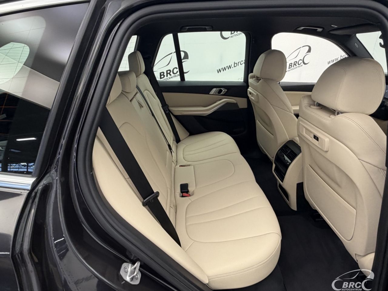 BMW X5 | 9