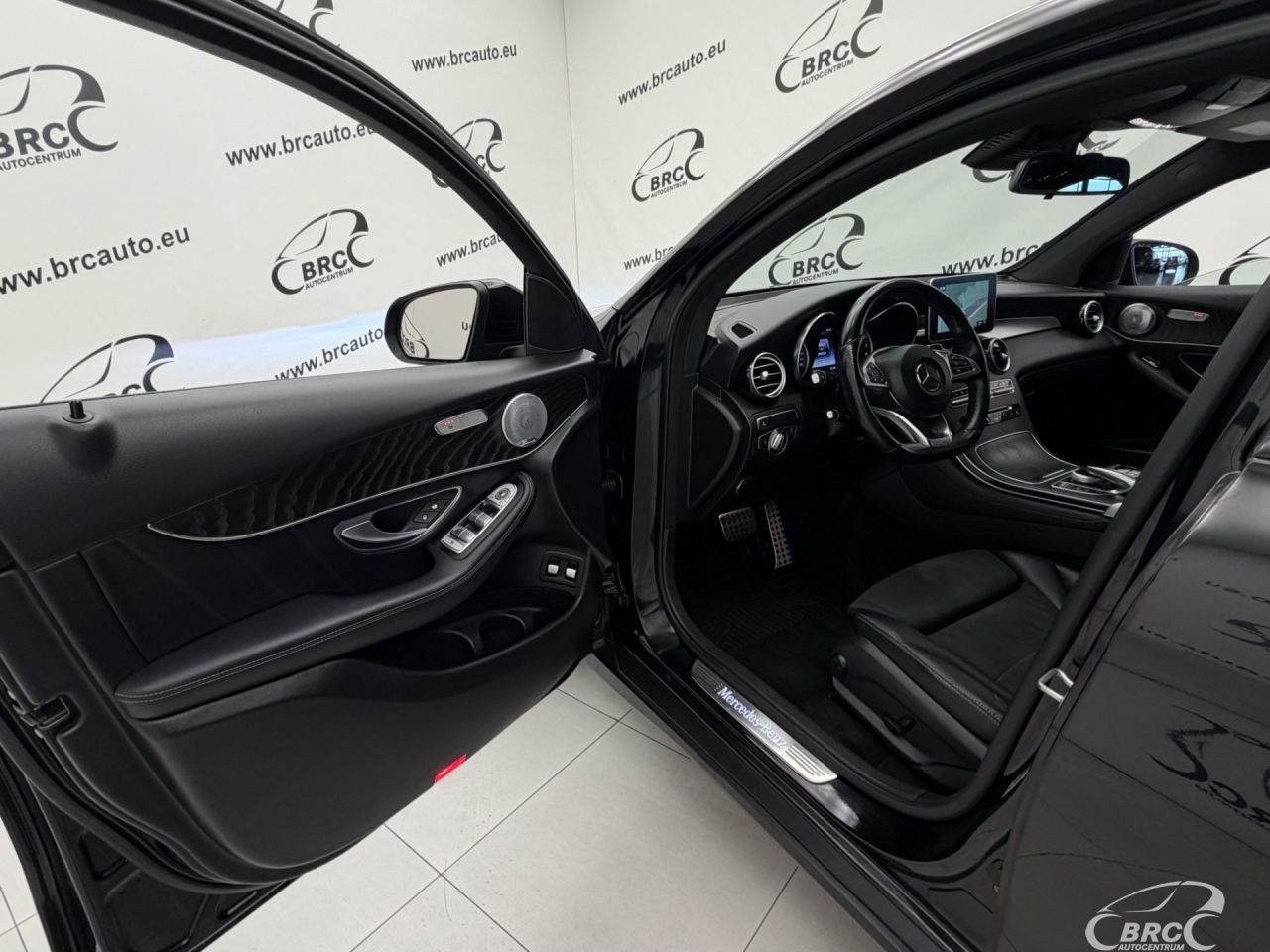 Mercedes-Benz GLC350 | 19