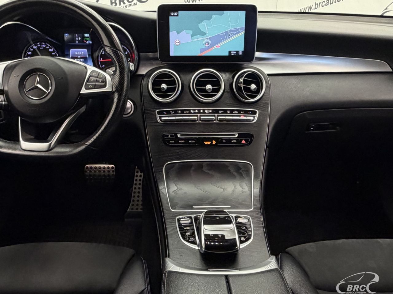 Mercedes-Benz GLC350 | 15