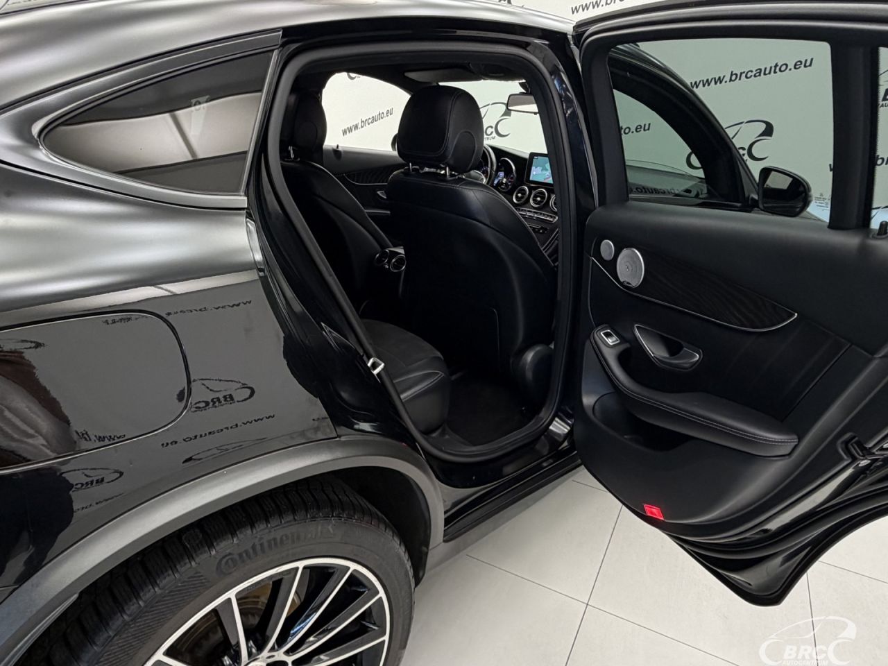 Mercedes-Benz GLC350 | 13