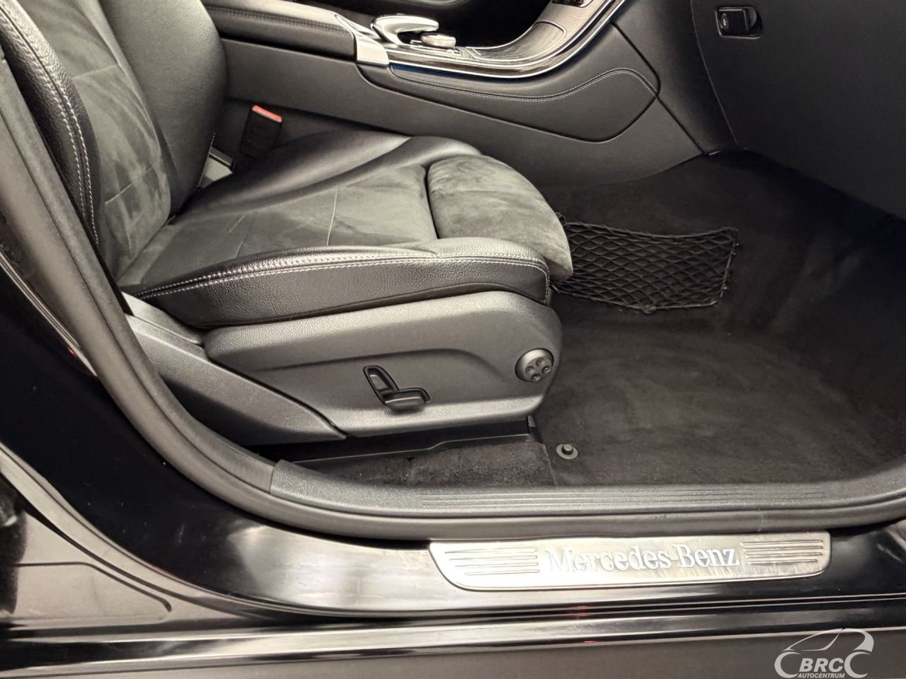Mercedes-Benz GLC350 | 5