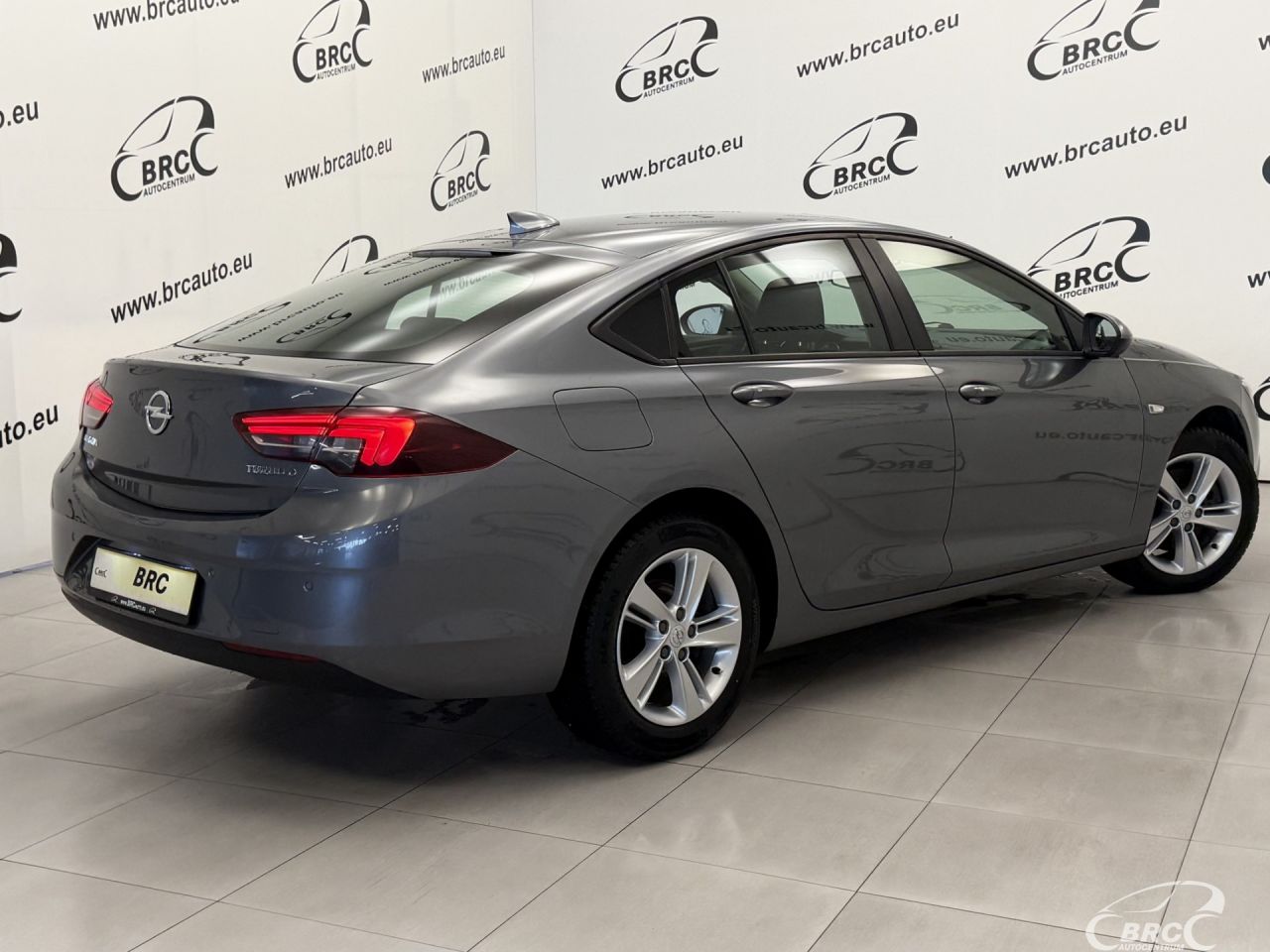 Opel Insignia | 1