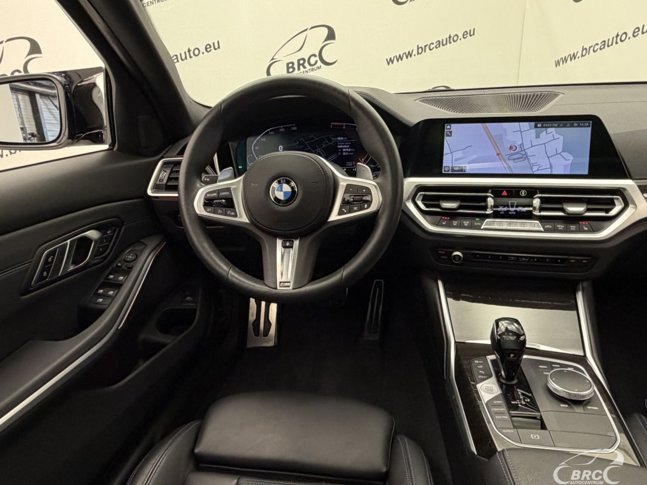 BMW 330 | 13