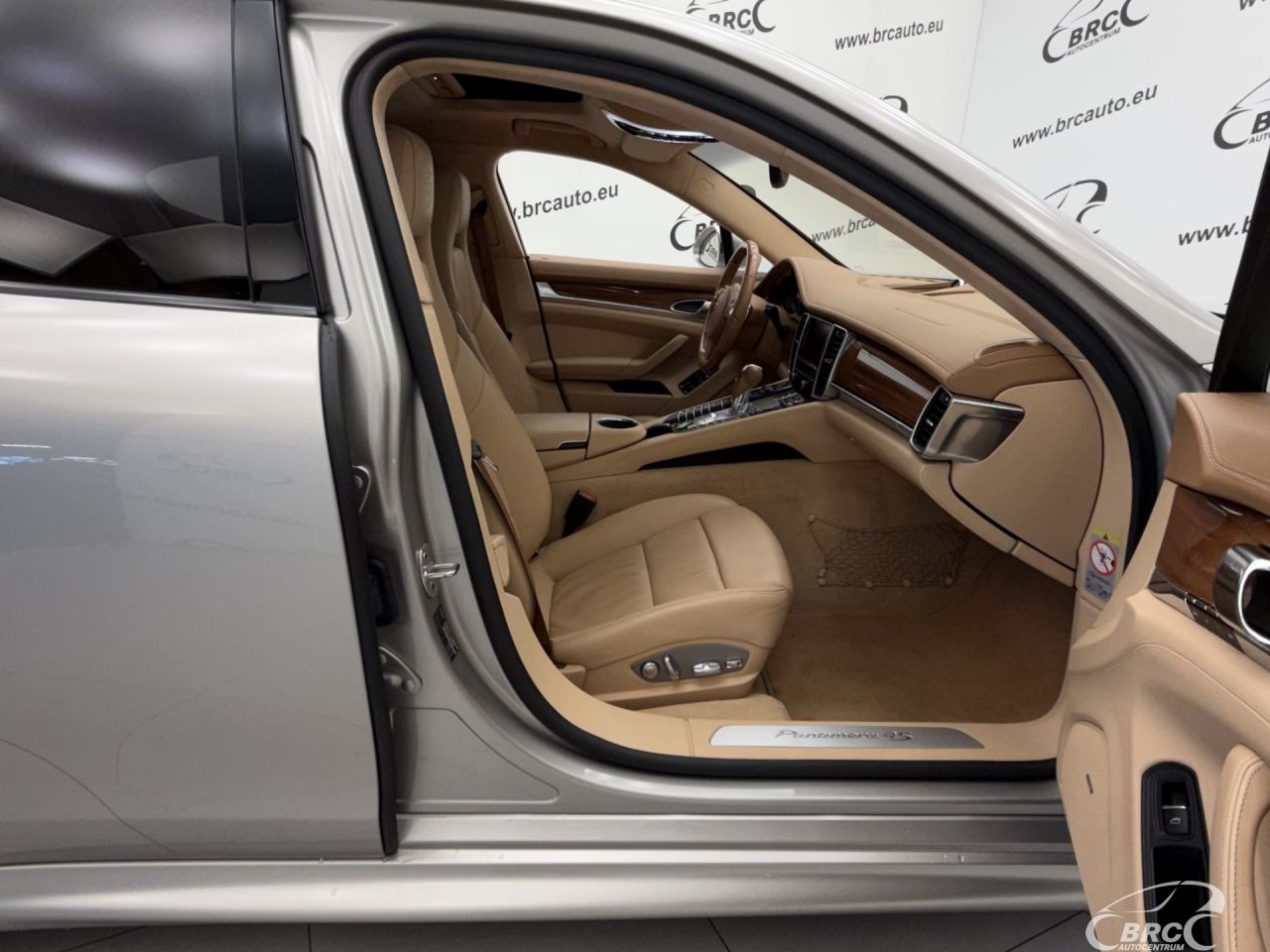 Porsche Panamera | 3