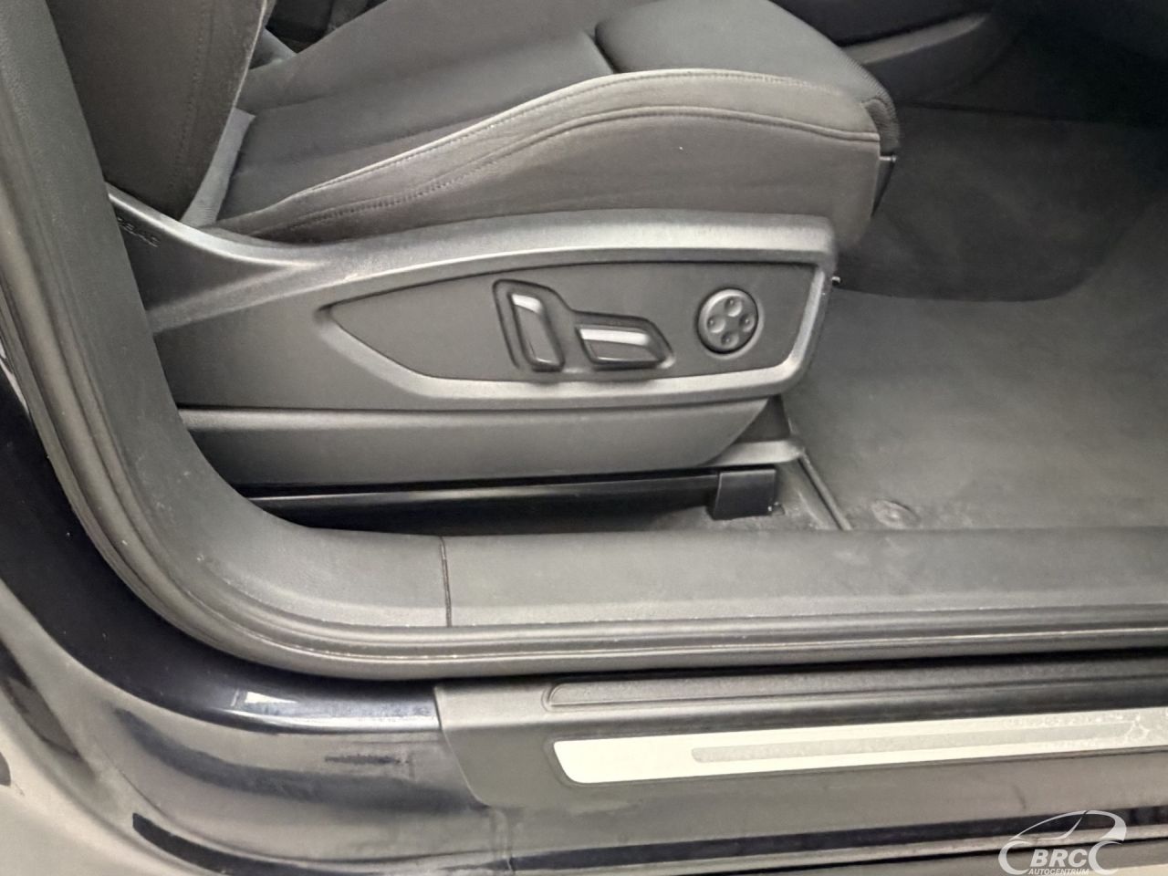 Audi Q5 | 5