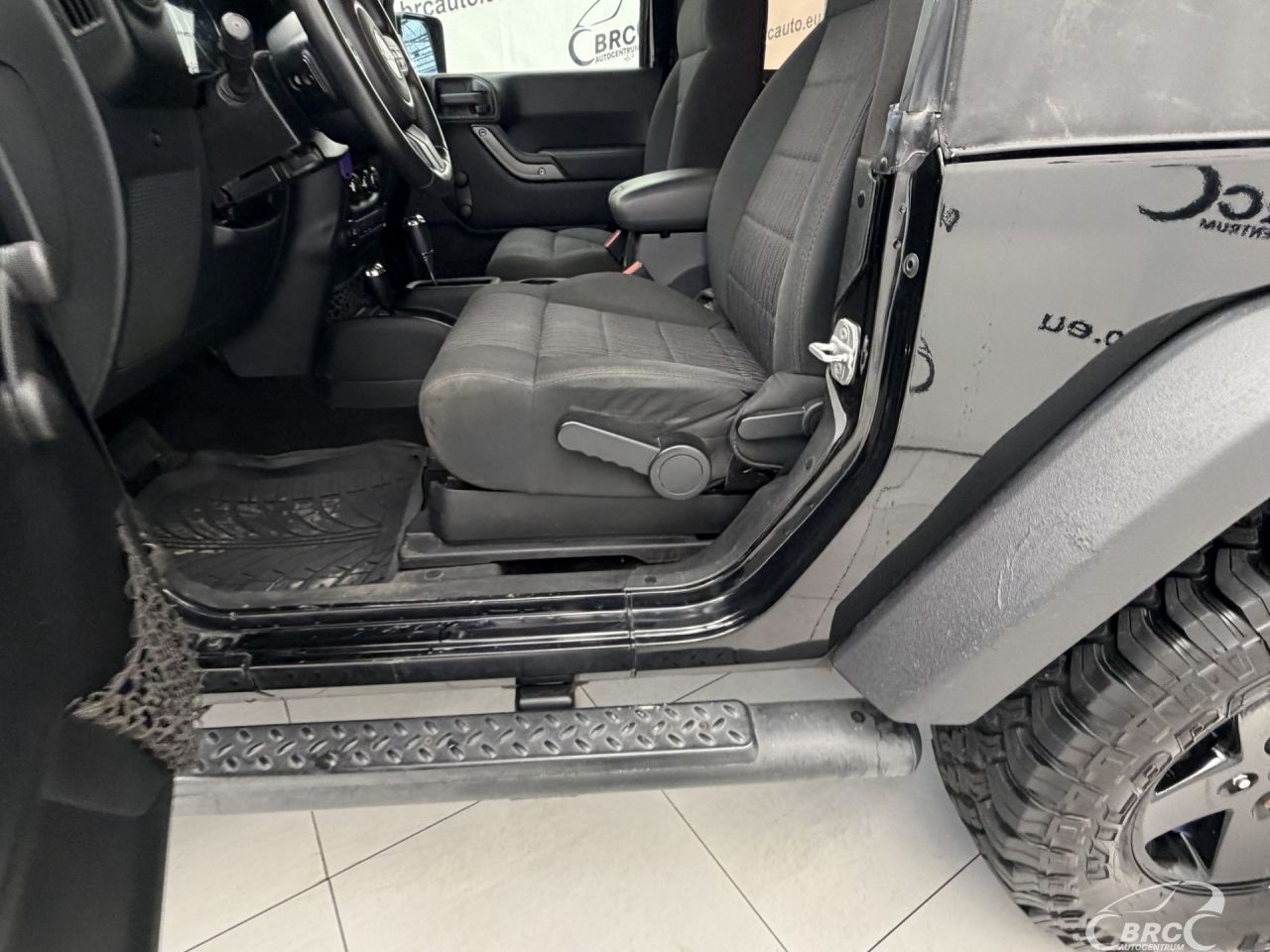 Jeep Wrangler | 16