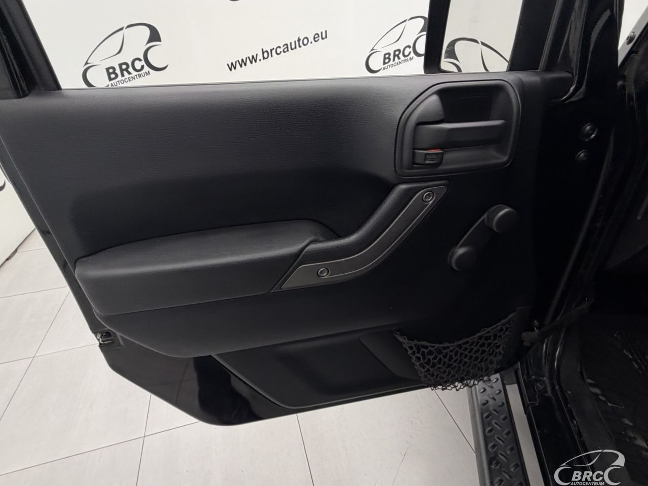 Jeep Wrangler | 14