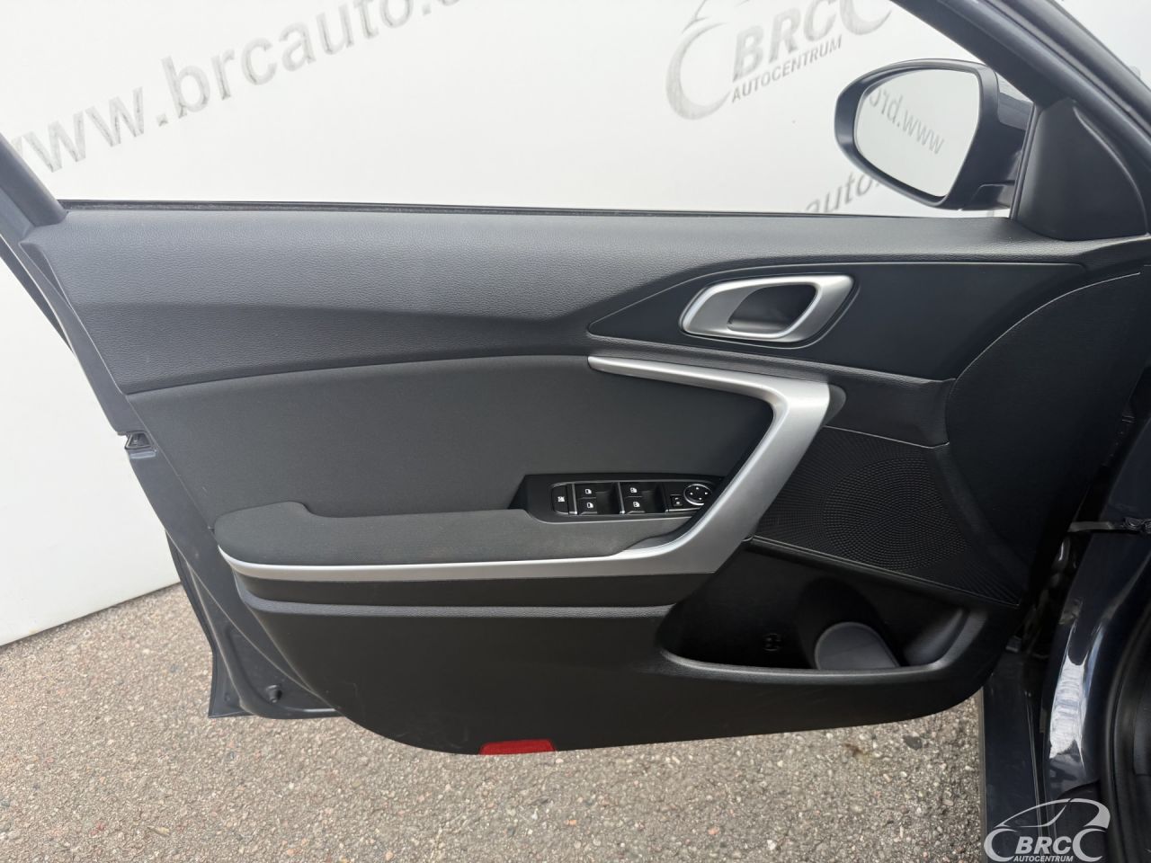 Kia Cee'd | 16