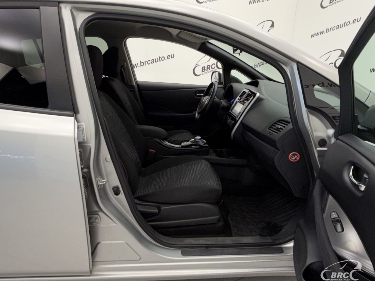 Nissan Leaf | 3