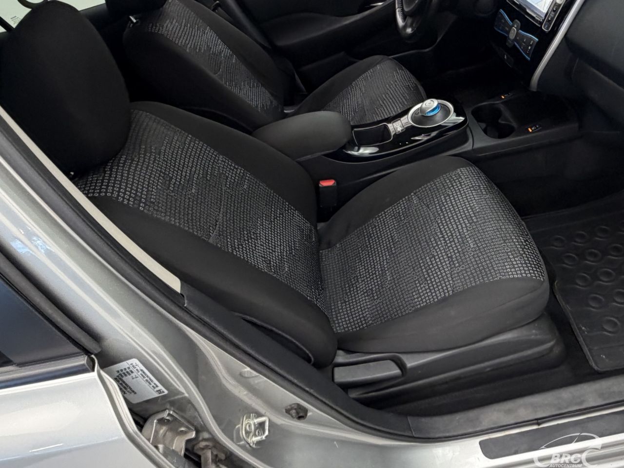 Nissan Leaf | 4