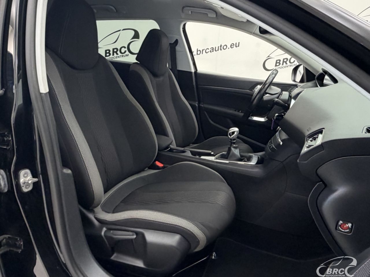 Peugeot 308 | 6