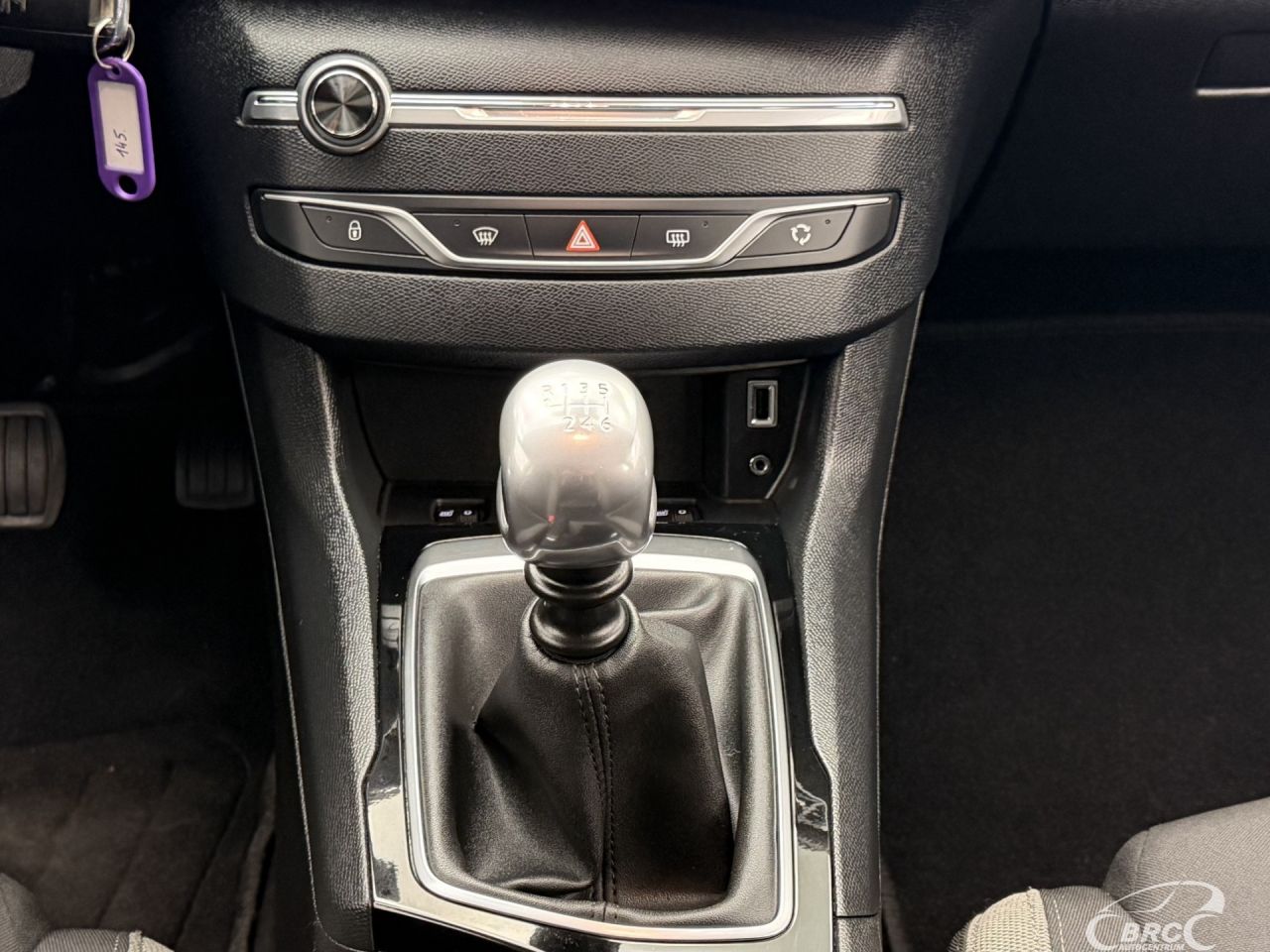 Peugeot 308 | 16