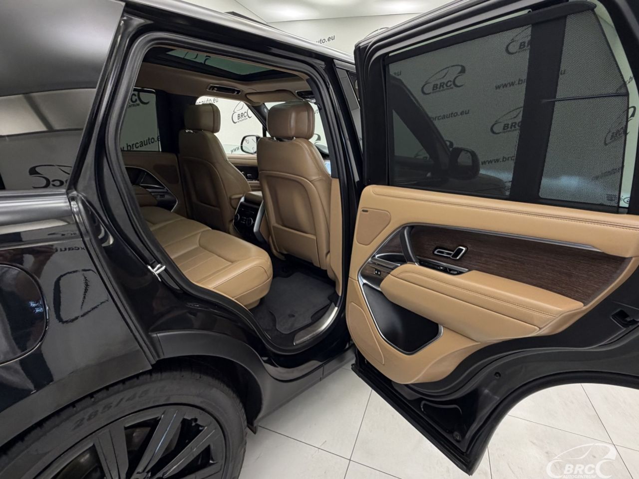 Land Rover Range Rover | 12