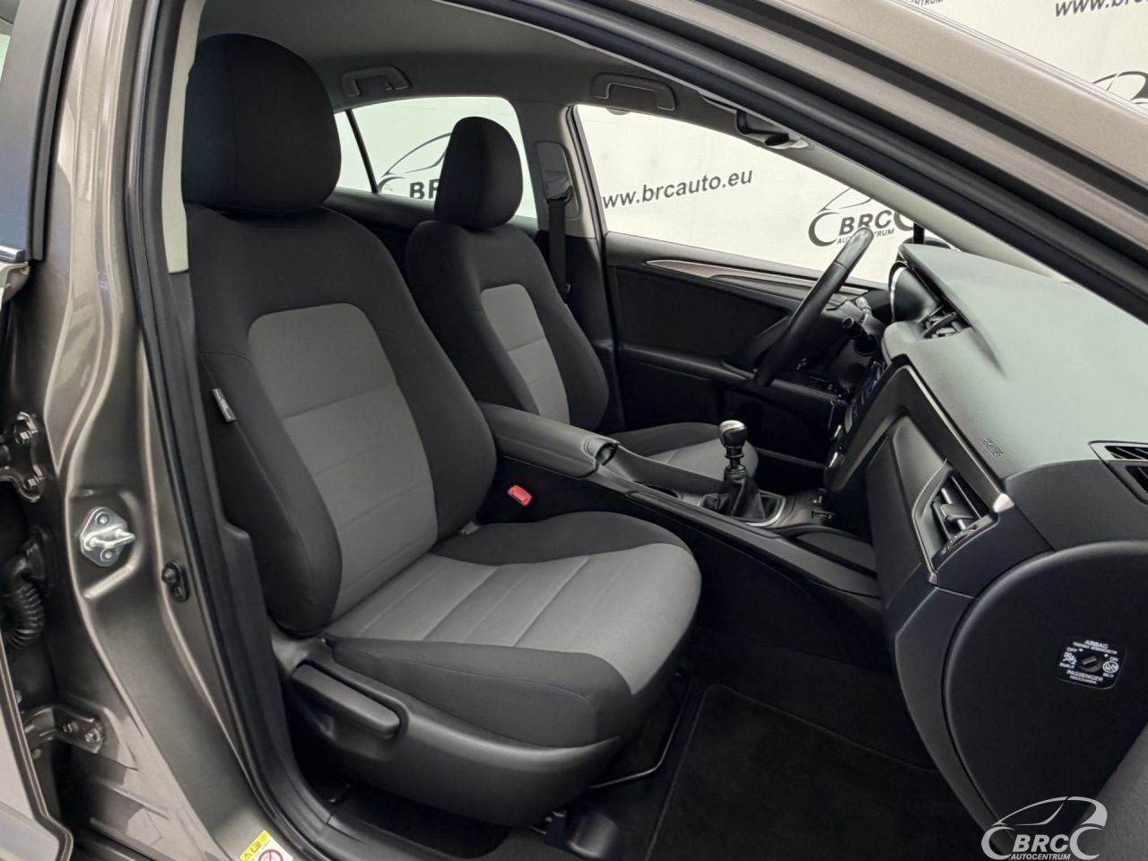 Toyota Avensis | 6