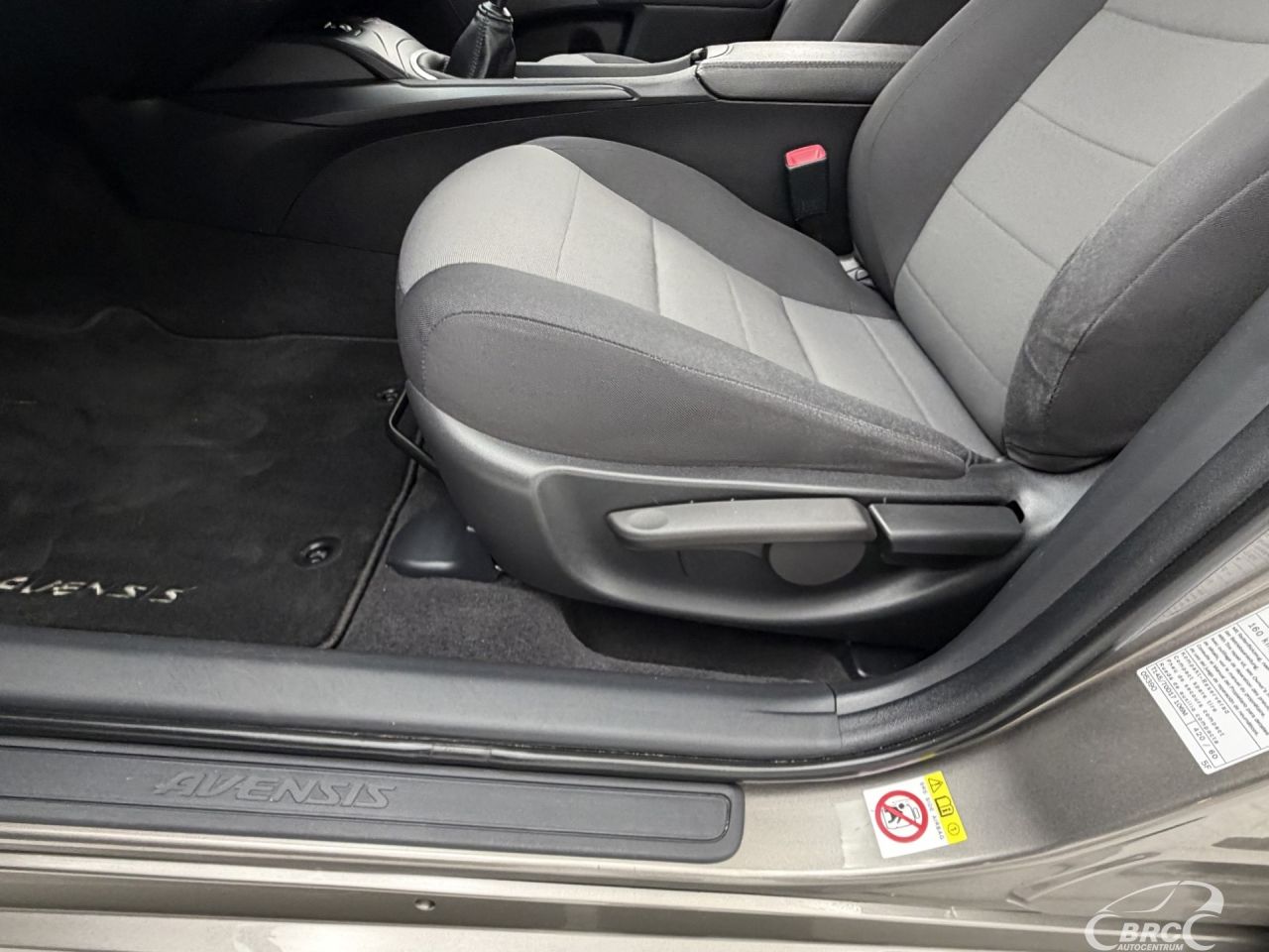 Toyota Avensis | 19