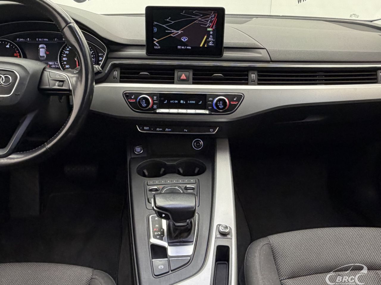 Audi A4 | 10