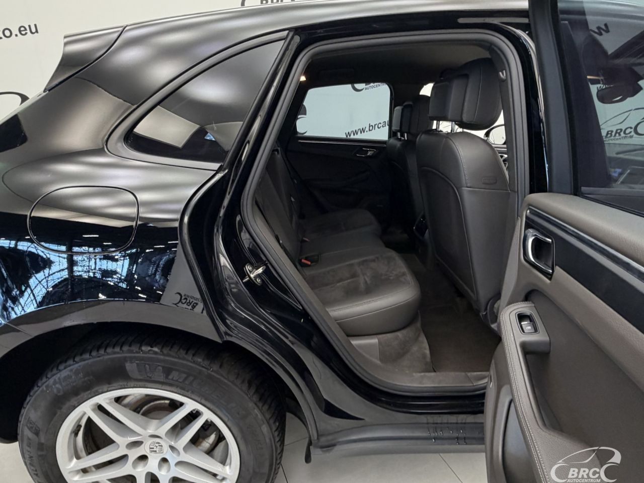 Porsche Macan | 10