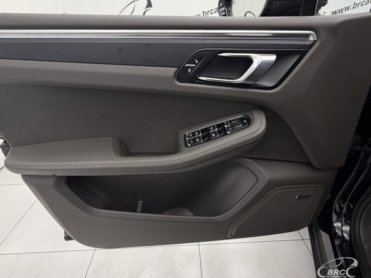 Porsche Macan | 19