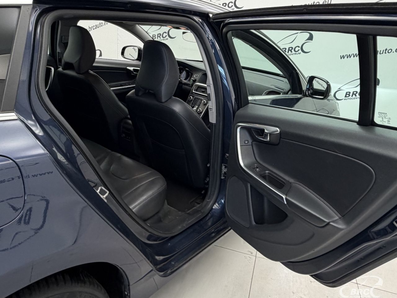 Volvo V60 | 11