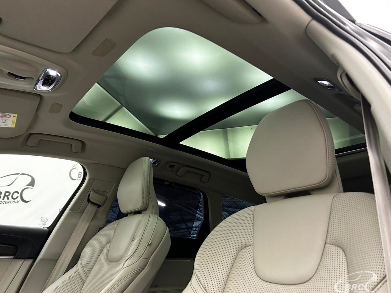 Volvo V90 | 5