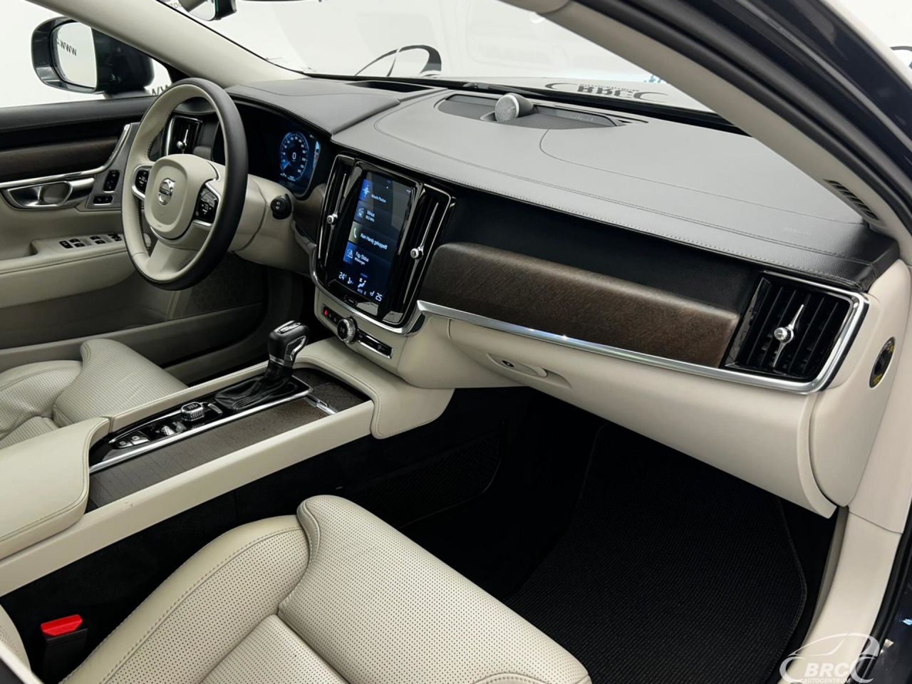 Volvo V90 | 7