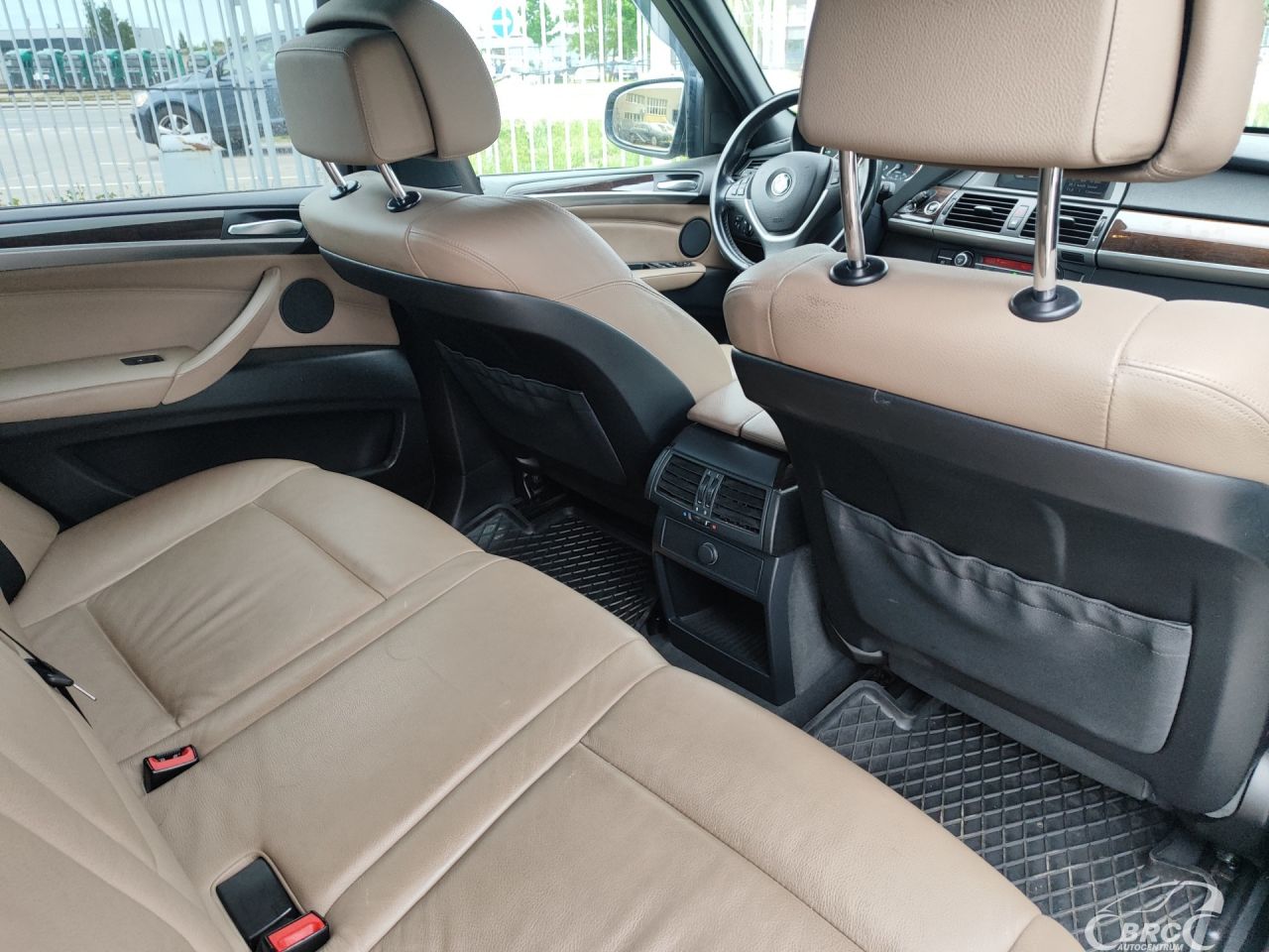 BMW X5 | 10