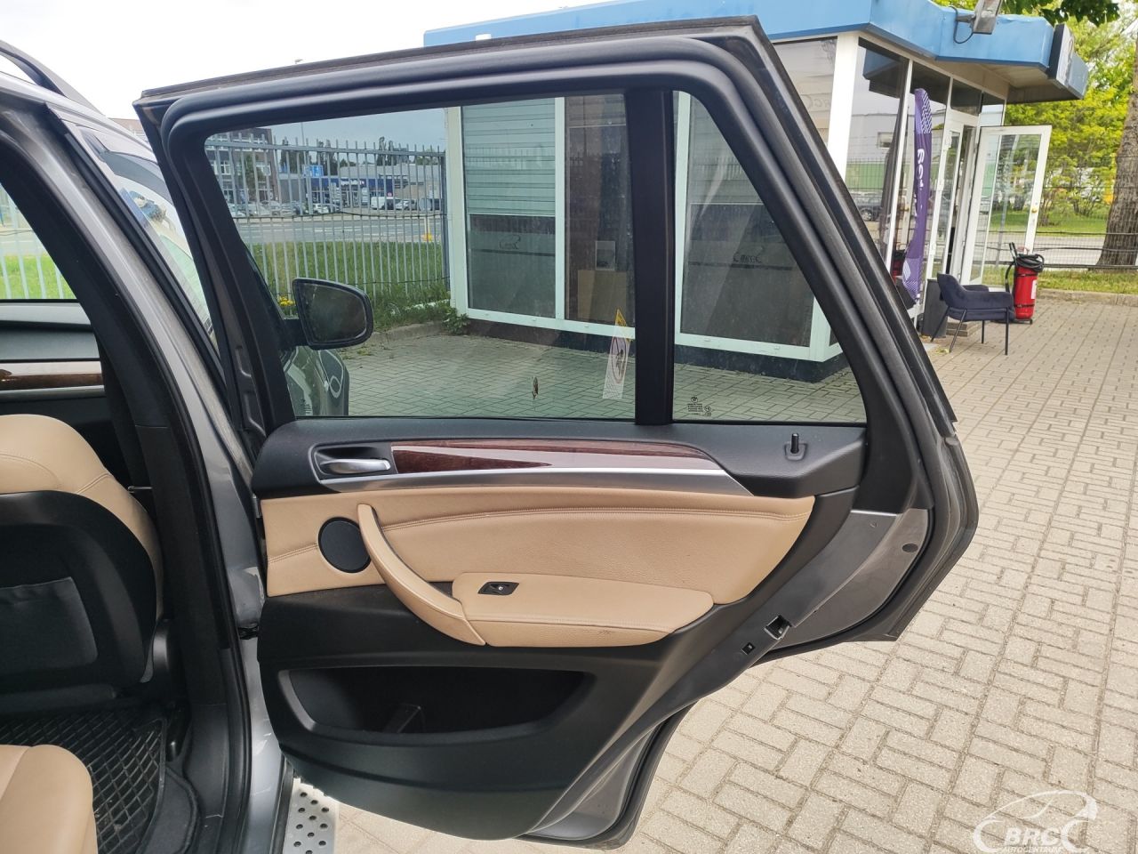 BMW X5 | 8