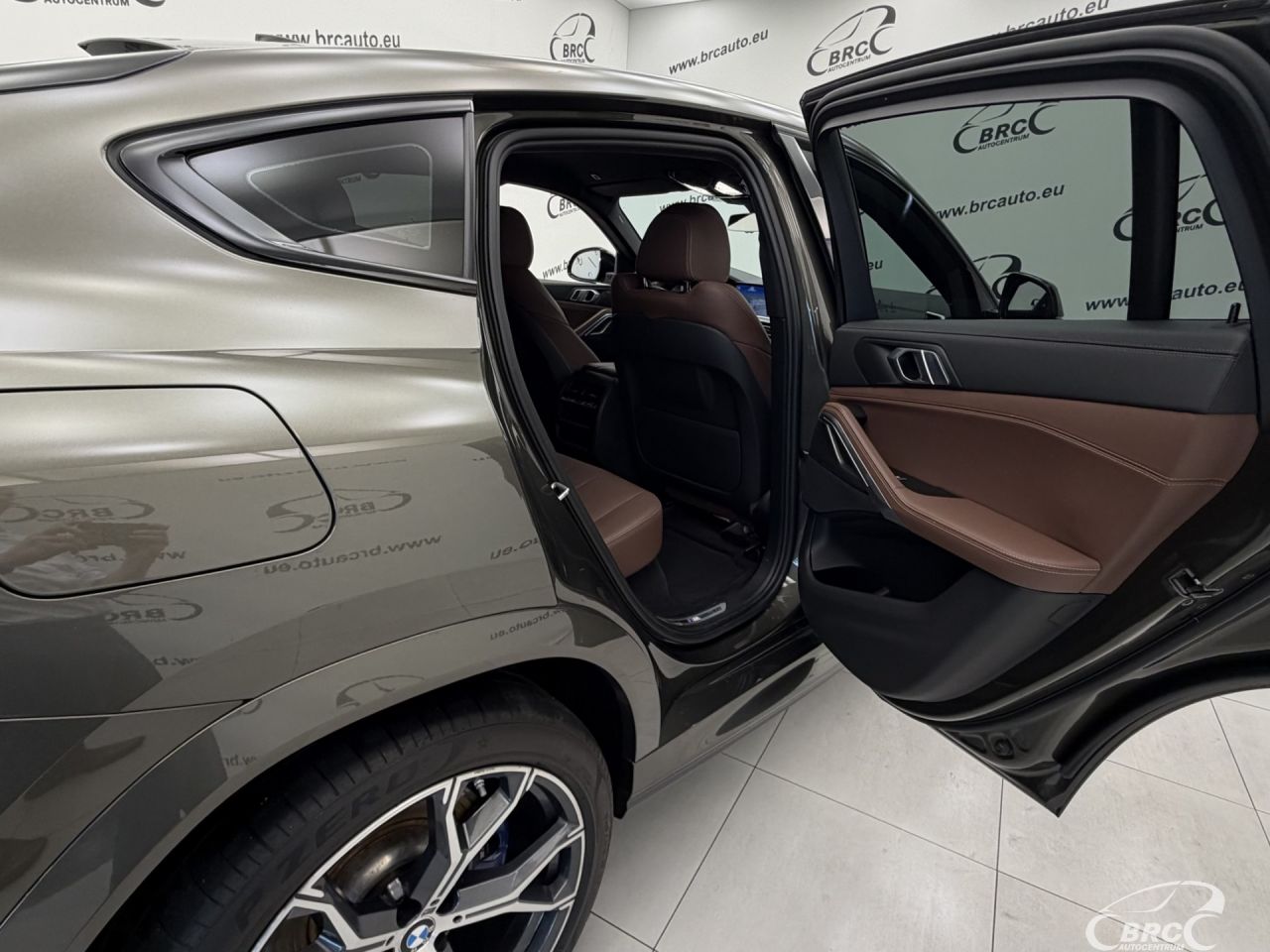 BMW X6 | 11