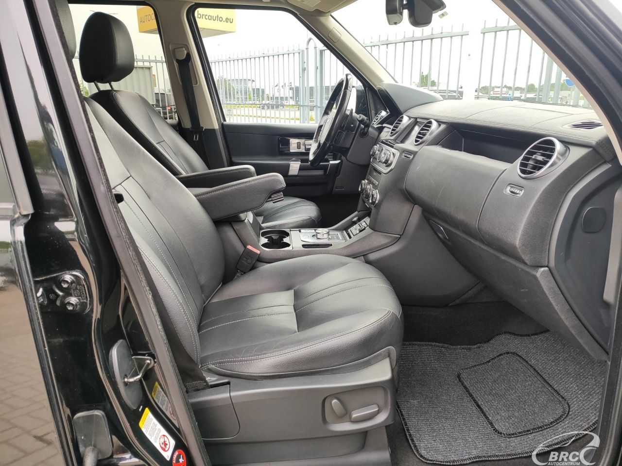 Land Rover Discovery | 6