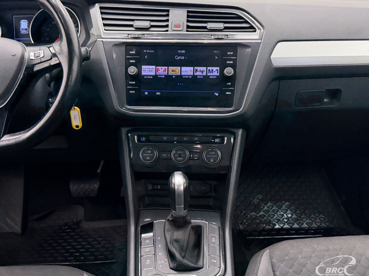 Volkswagen Tiguan | 14